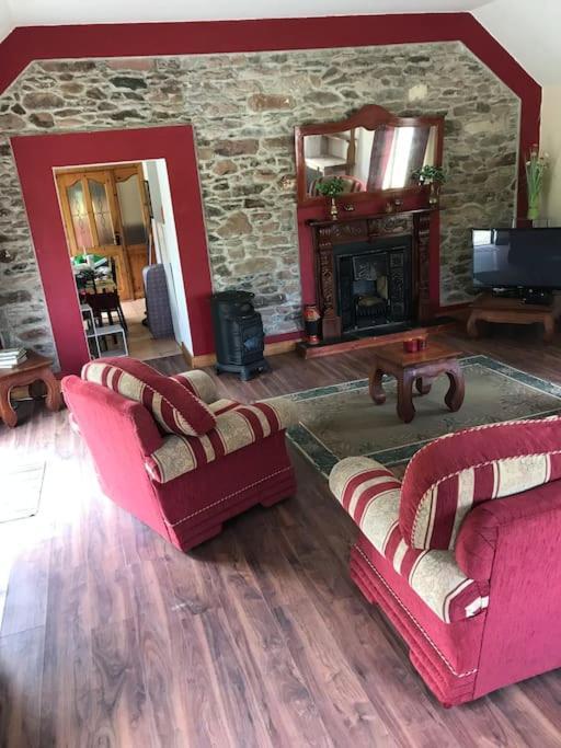 Castlegregory-Seaside 2 Bedroomed Cottage Exteriör bild
